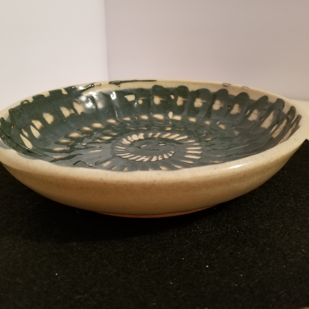Handcrafted Ceramic Bowl with Green and Cream Design - Picture 1 of 3